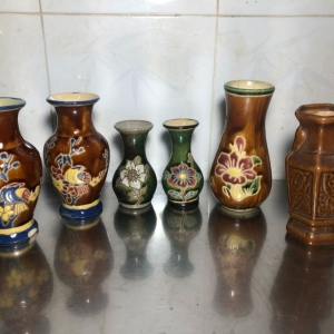 Vì sao không nên tự ý tẩy rửa chén dĩa, bình bông cổ trước khi bán? Phân tích chi tiết