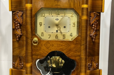 Top những loại đồ cổ dễ bán được giá cao hiện nay tại TPHCM