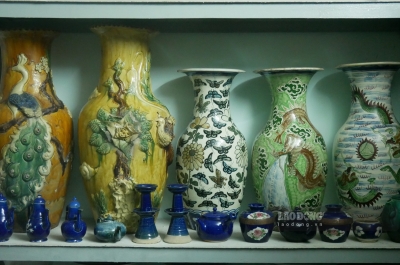 Cách nhận biết bình bông cổ xưa có giá trị sưu tầm cao