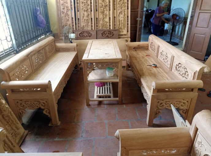 ban-ghe-truong-ky-go-xua-2