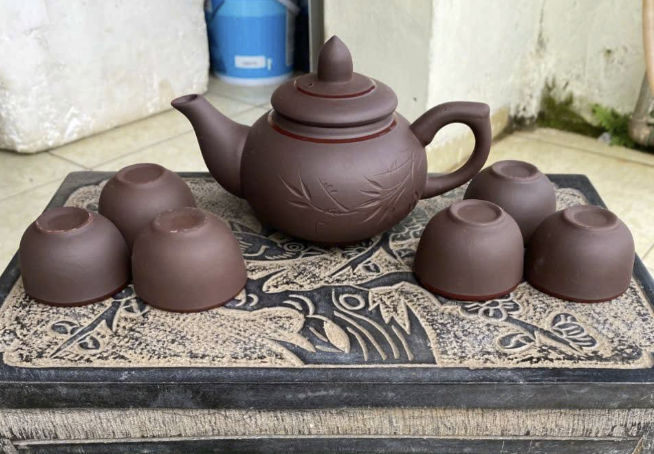 bo-am-tra-tu-sa-co-gia-bao-nhieu