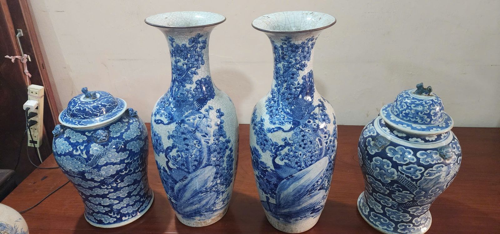 thu-mua-do-sanh-su-xua-gia-cao