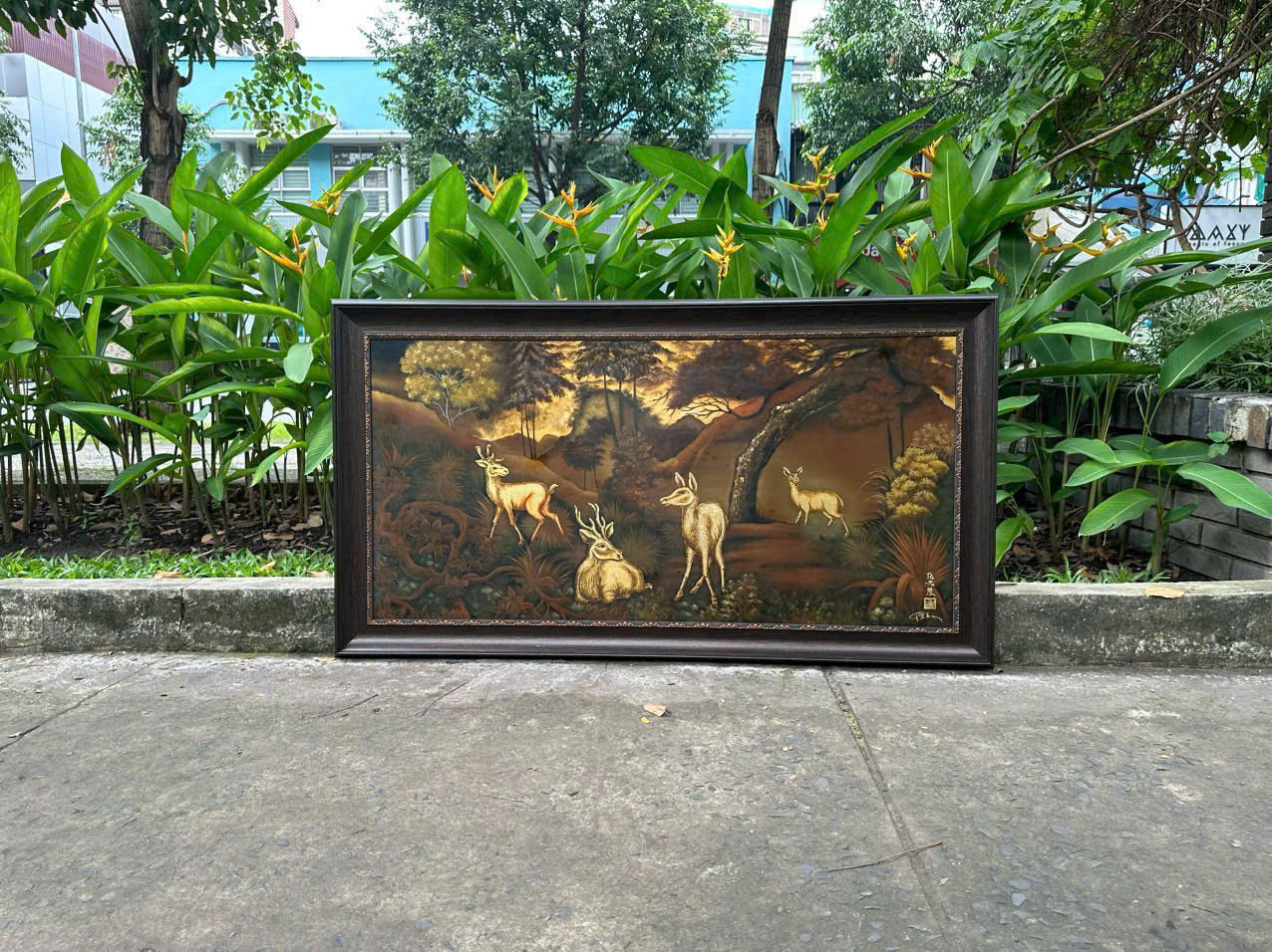 thu-mua-khung-tranh-go-cu-1